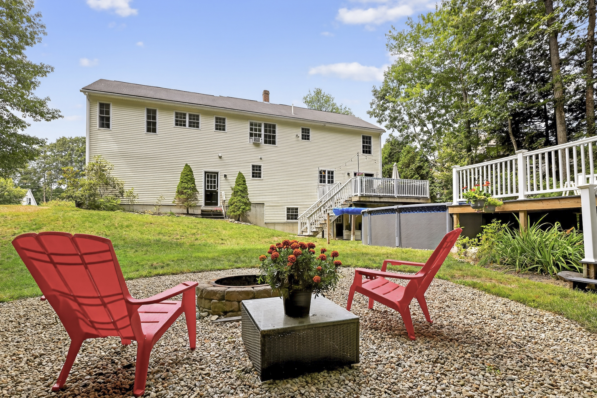 Gorham, Maine, 04038, United States, 4 Bedrooms Bedrooms, ,3 BathroomsBathrooms,Residential,For Sale,1914155