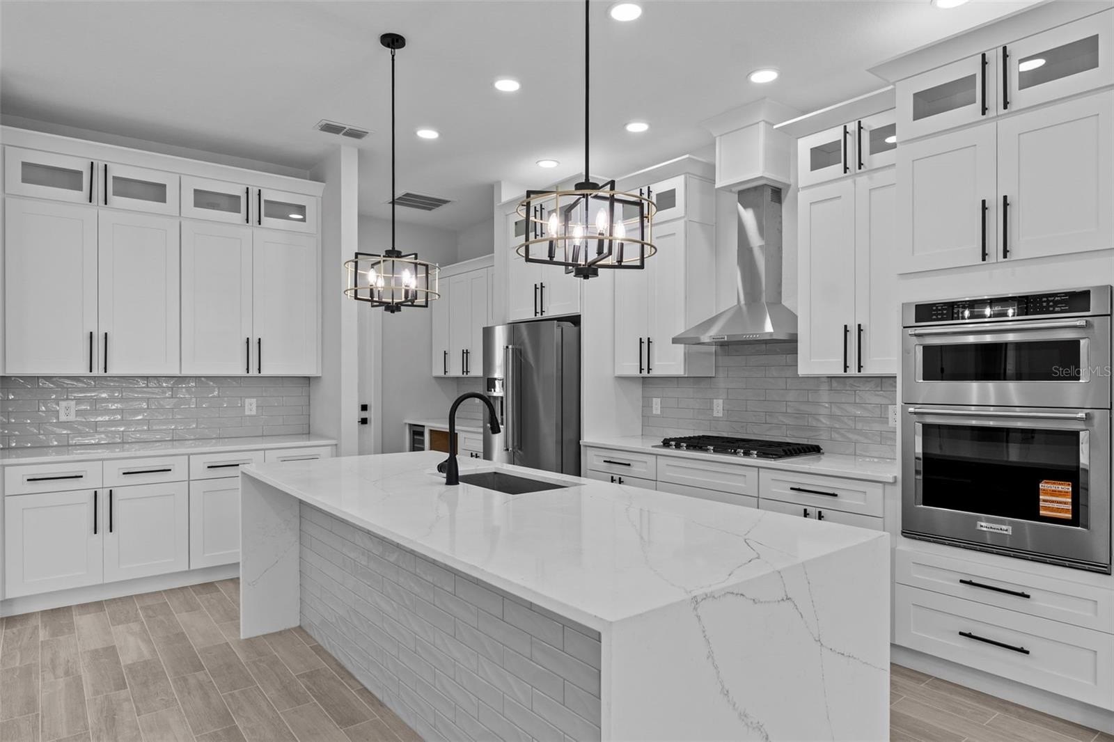 WINTER HAVEN, Florida, 33884, United States, 3 Bedrooms Bedrooms, ,3 BathroomsBathrooms,Residential,For Sale,1976731