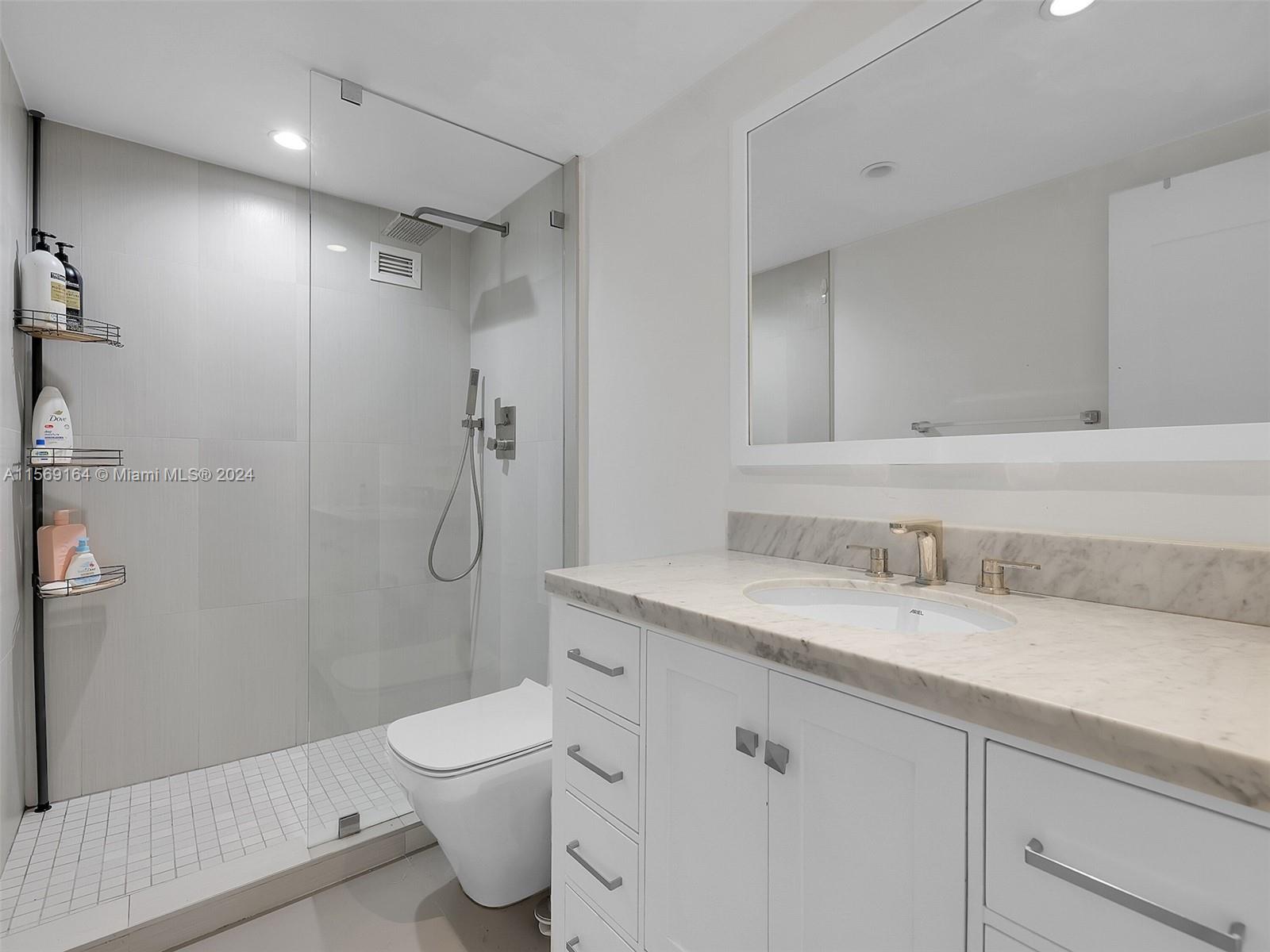 10185 Collins Ave Unit 1409, Bal Harbour, Florida, 33154, United States, 2 Bedrooms Bedrooms, ,2 BathroomsBathrooms,Residential,For Sale,10185 Collins Ave Unit 1409,1652195