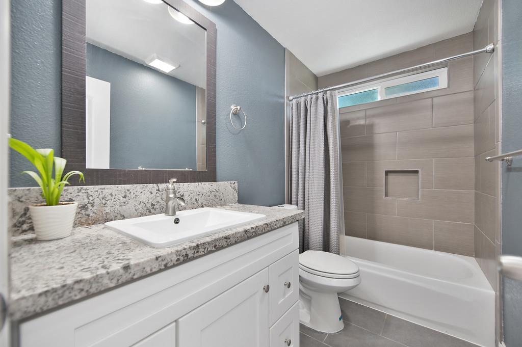 Roseville, California, 95747, United States, 3 Bedrooms Bedrooms, ,2 BathroomsBathrooms,Residential,For Sale,1907474