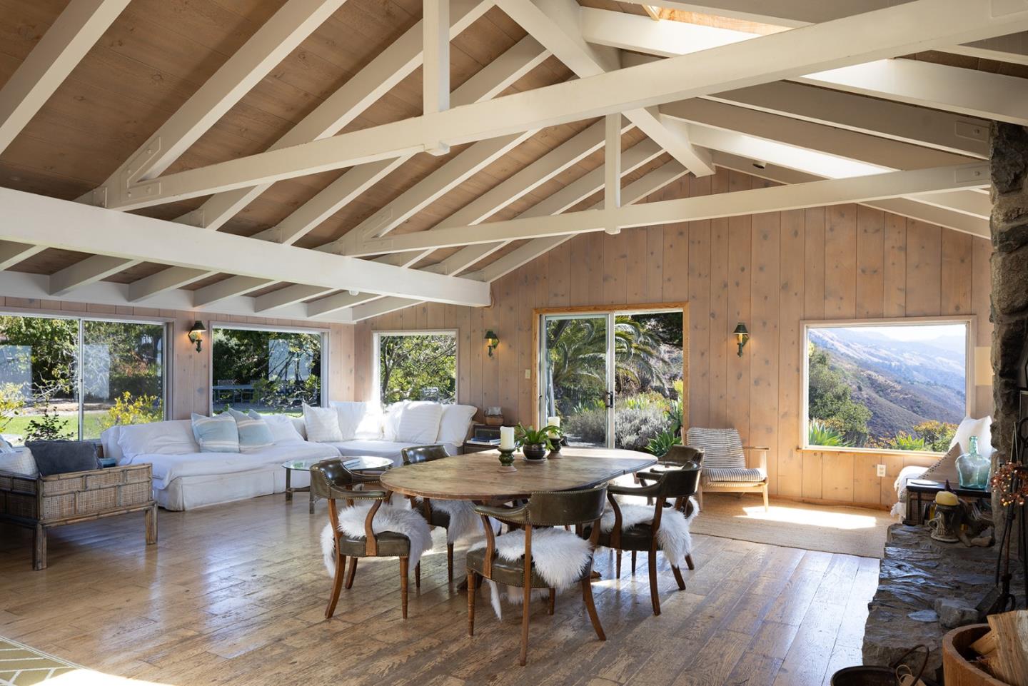 47320 Highway 1, Big Sur, California, 93920, United States, 11 Bedrooms Bedrooms, ,9 BathroomsBathrooms,Residential,For Sale,47320 Highway 1,1659242