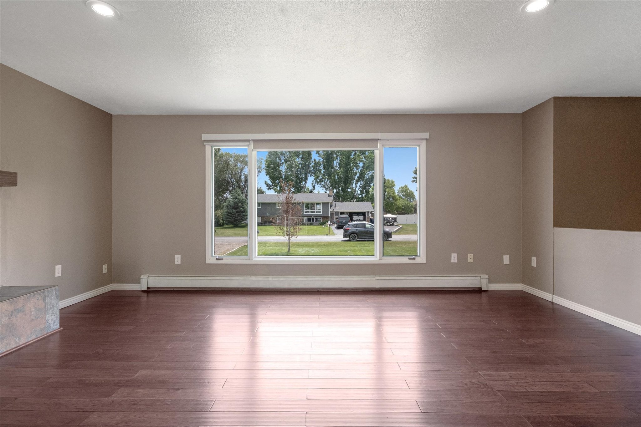 Helena, Montana, 59602, United States, 4 Bedrooms Bedrooms, ,2 BathroomsBathrooms,Residential,For Sale,1875108