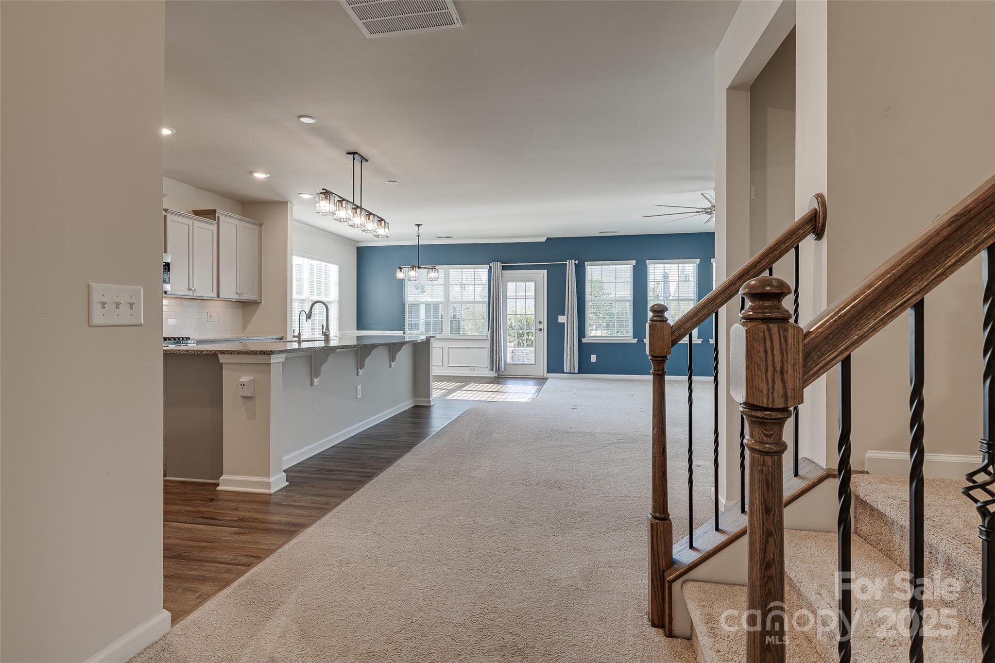 Charlotte, North Carolina, 28273, United States, 4 Bedrooms Bedrooms, ,3 BathroomsBathrooms,Residential,For Sale,1988941