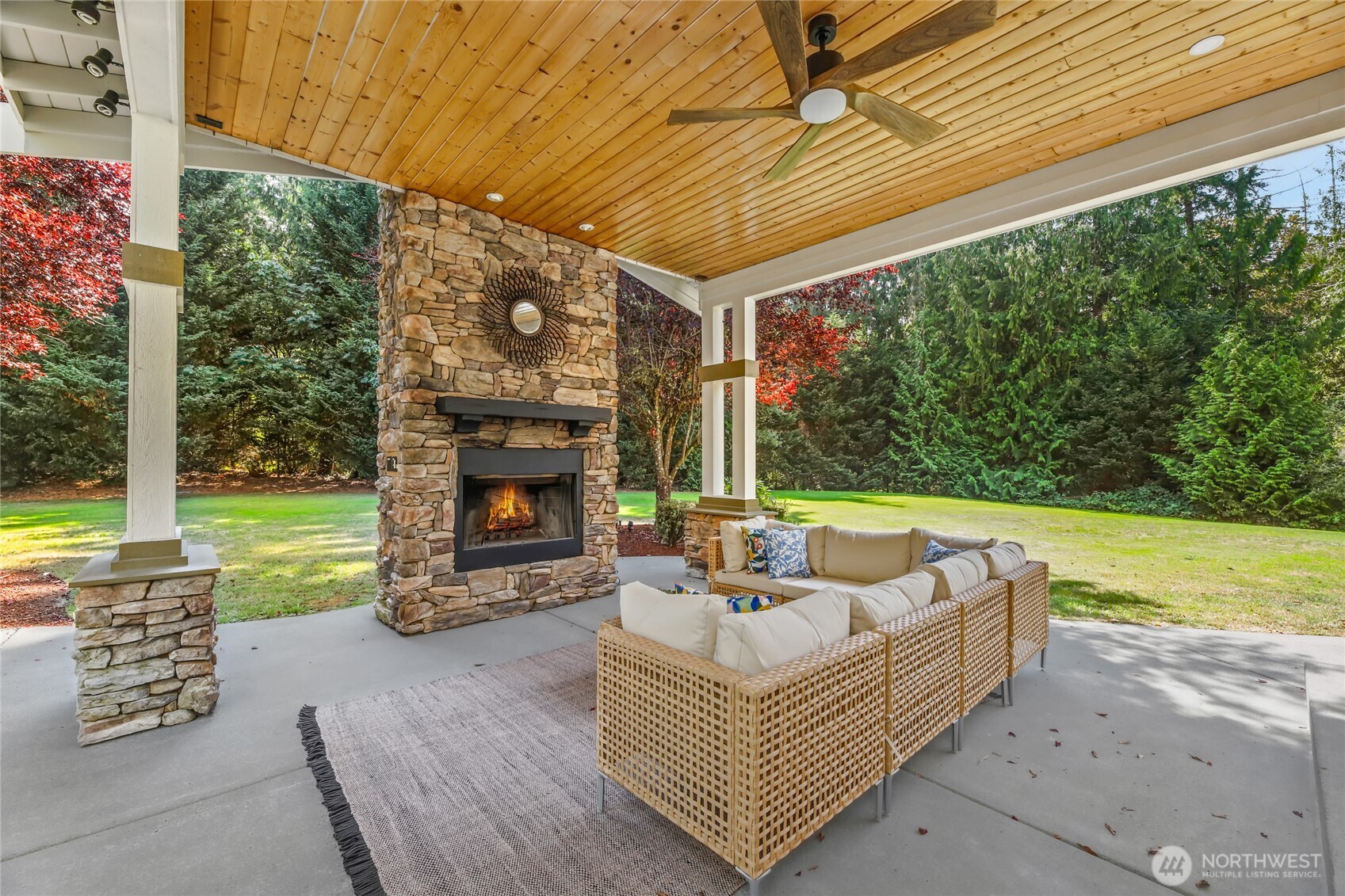 Carnation, Washington, 98014, United States, 5 Bedrooms Bedrooms, ,5 BathroomsBathrooms,Residential,For Sale,1940675