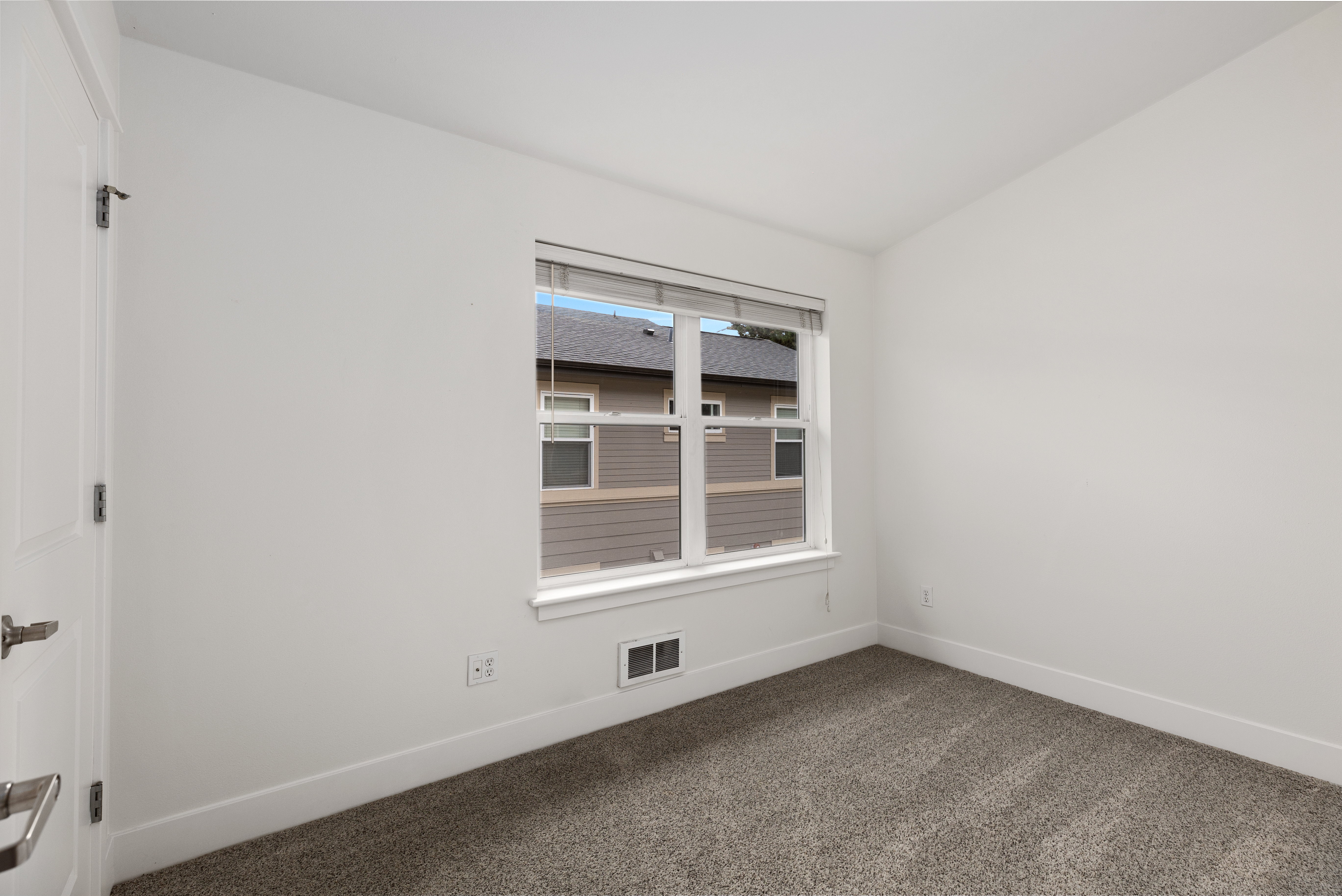  810 N 145th Lane, Shoreline, WA 98133 - 物件實景