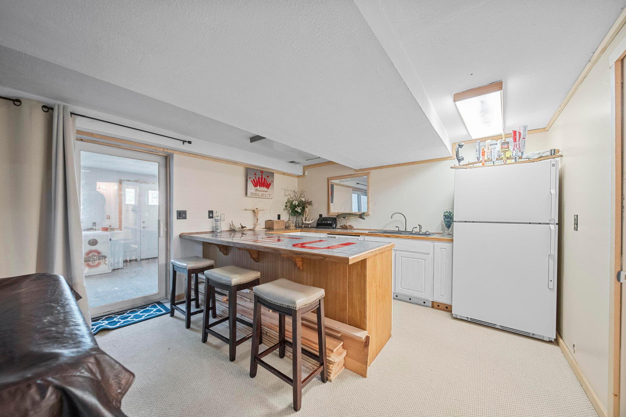 Marion, Ohio, 43302, United States, 4 Bedrooms Bedrooms, ,4 BathroomsBathrooms,Residential,For Sale,1961086