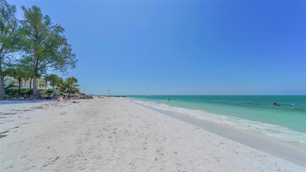 Sarasota, Florida, 34242, United States, 2 Bedrooms Bedrooms, ,2 BathroomsBathrooms,Residential,For Sale,1926172