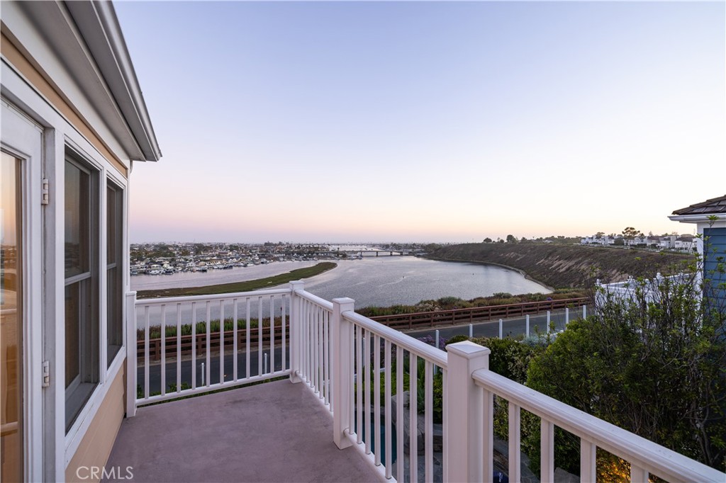 Newport Beach, California, 92660, United States, 3 Bedrooms Bedrooms, ,3 BathroomsBathrooms,Residential,For Sale,1867238