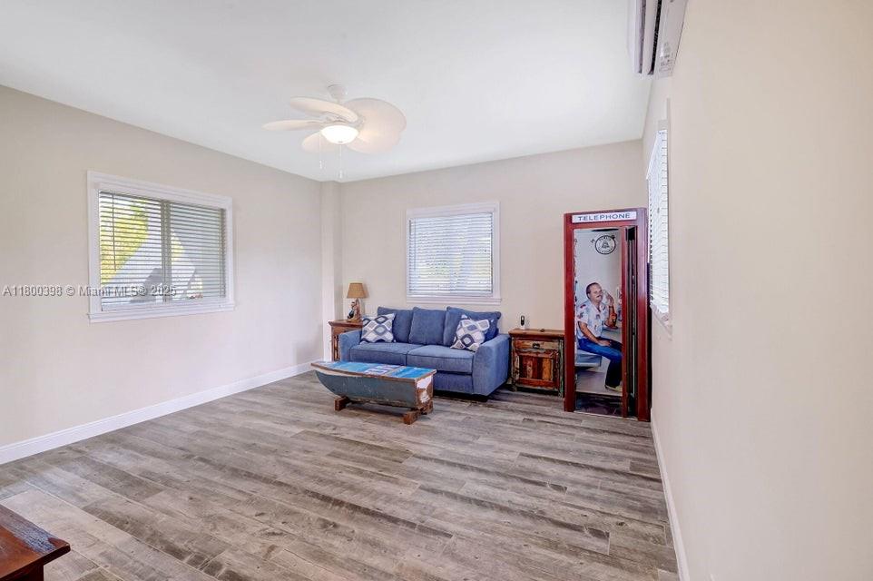 Islamorada, Florida, 33036, United States, 8 Bedrooms Bedrooms, ,10 BathroomsBathrooms,Residential,For Sale,1807381