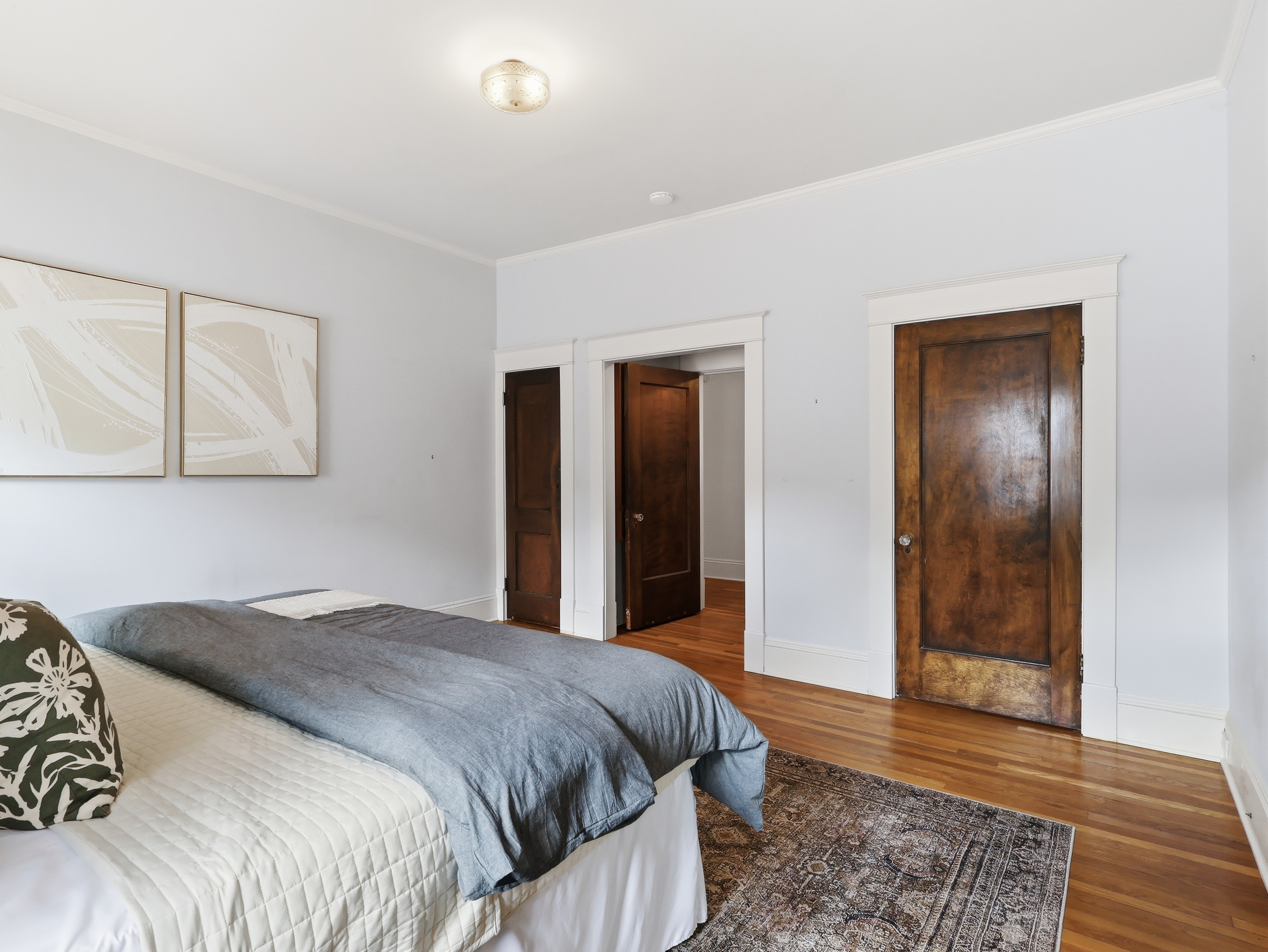  127 Forest Road, Raleigh, NC, 27605 - 物件實景
