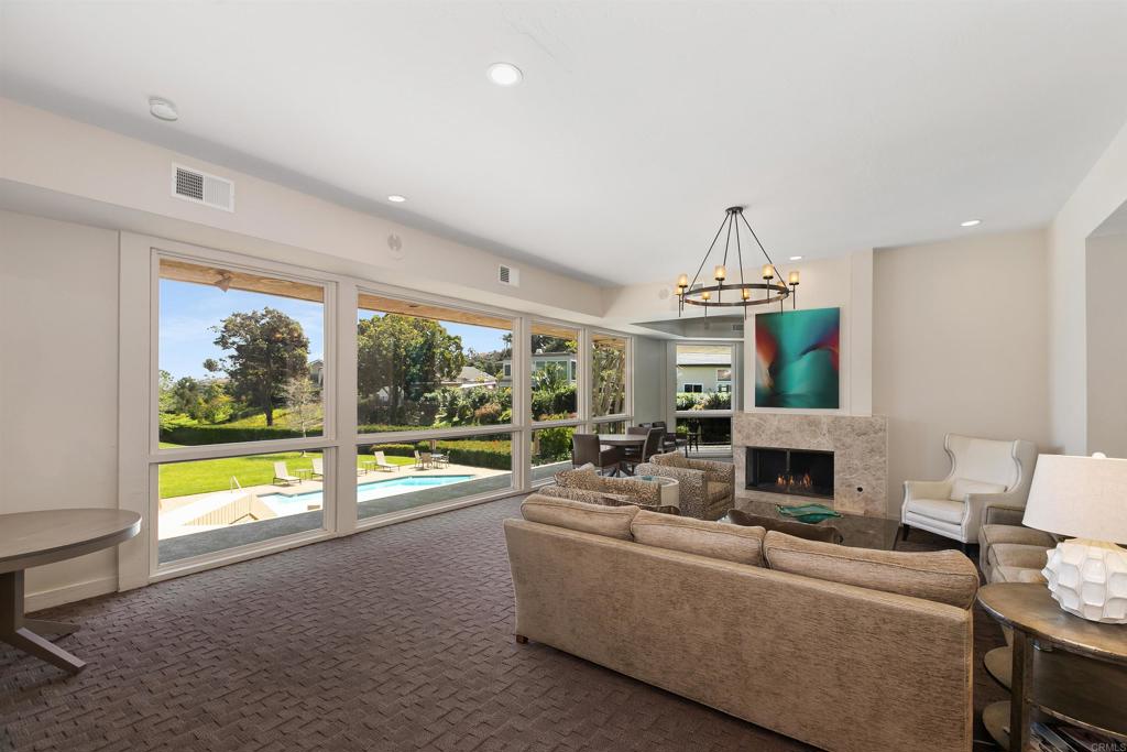La Jolla, California, 92037, United States, 2 Bedrooms Bedrooms, ,3 BathroomsBathrooms,Residential,For Sale,1938534