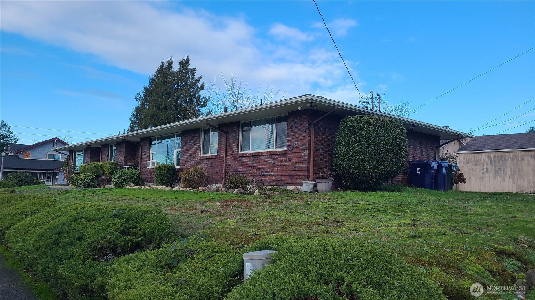 Tacoma, Washington, 98409, United States, ,Residential,For Sale,2008818