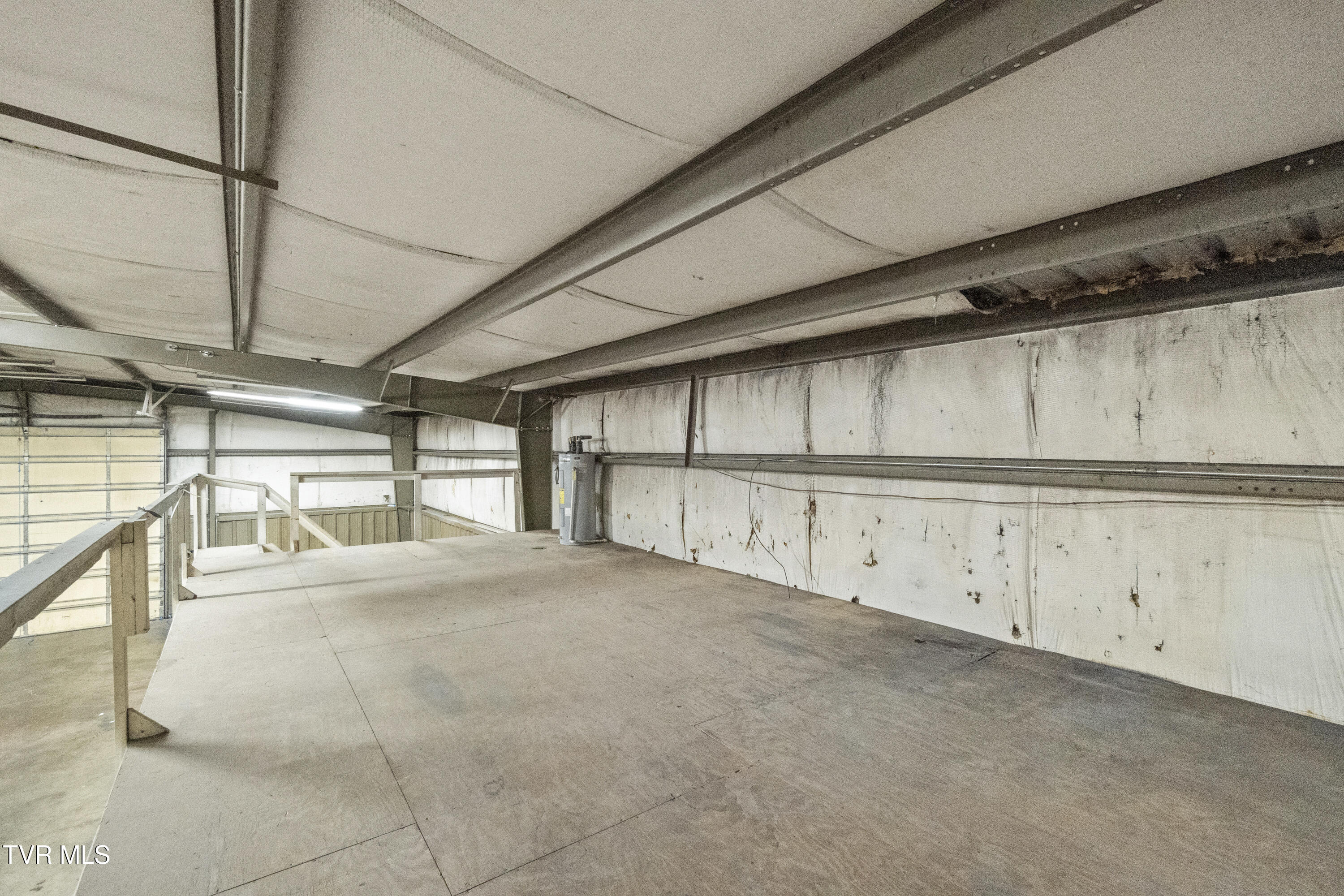 Greeneville, Tennessee, 37743, United States, 3 Bedrooms Bedrooms, ,2 BathroomsBathrooms,Residential,For Sale,1990242