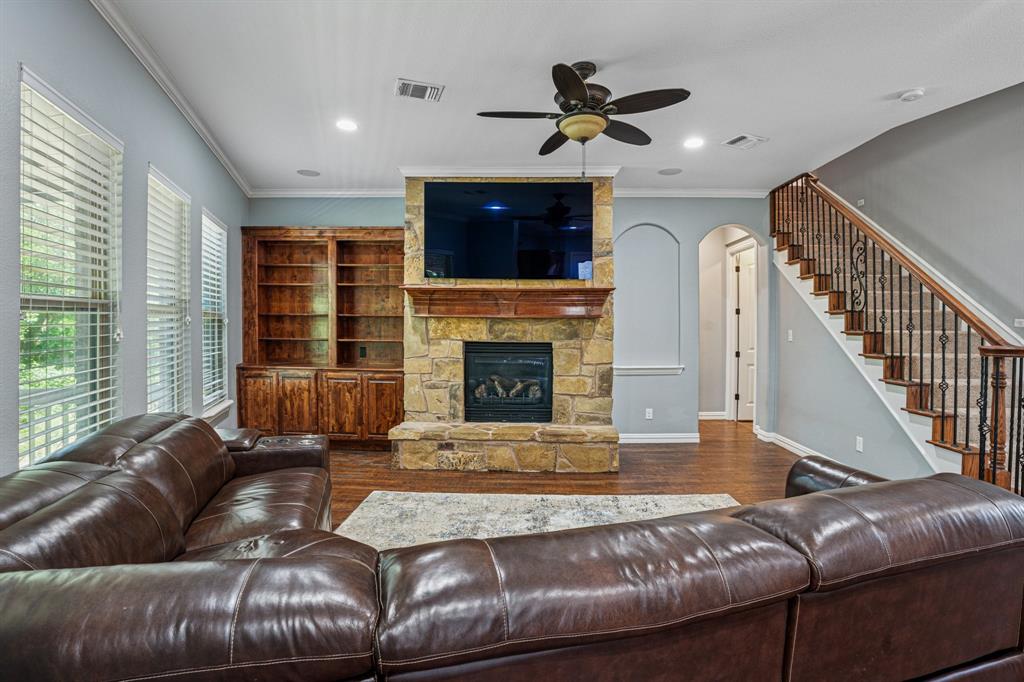 Flower Mound, Texas, 75022, United States, 5 Bedrooms Bedrooms, ,4 BathroomsBathrooms,Residential,For Sale,1991112