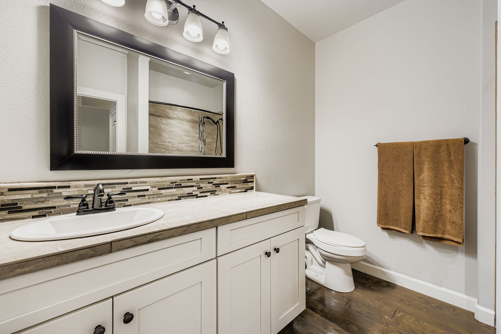 Woodland Park, Colorado, 80863, United States, 3 Bedrooms Bedrooms, ,2 BathroomsBathrooms,Residential,For Sale,1908938