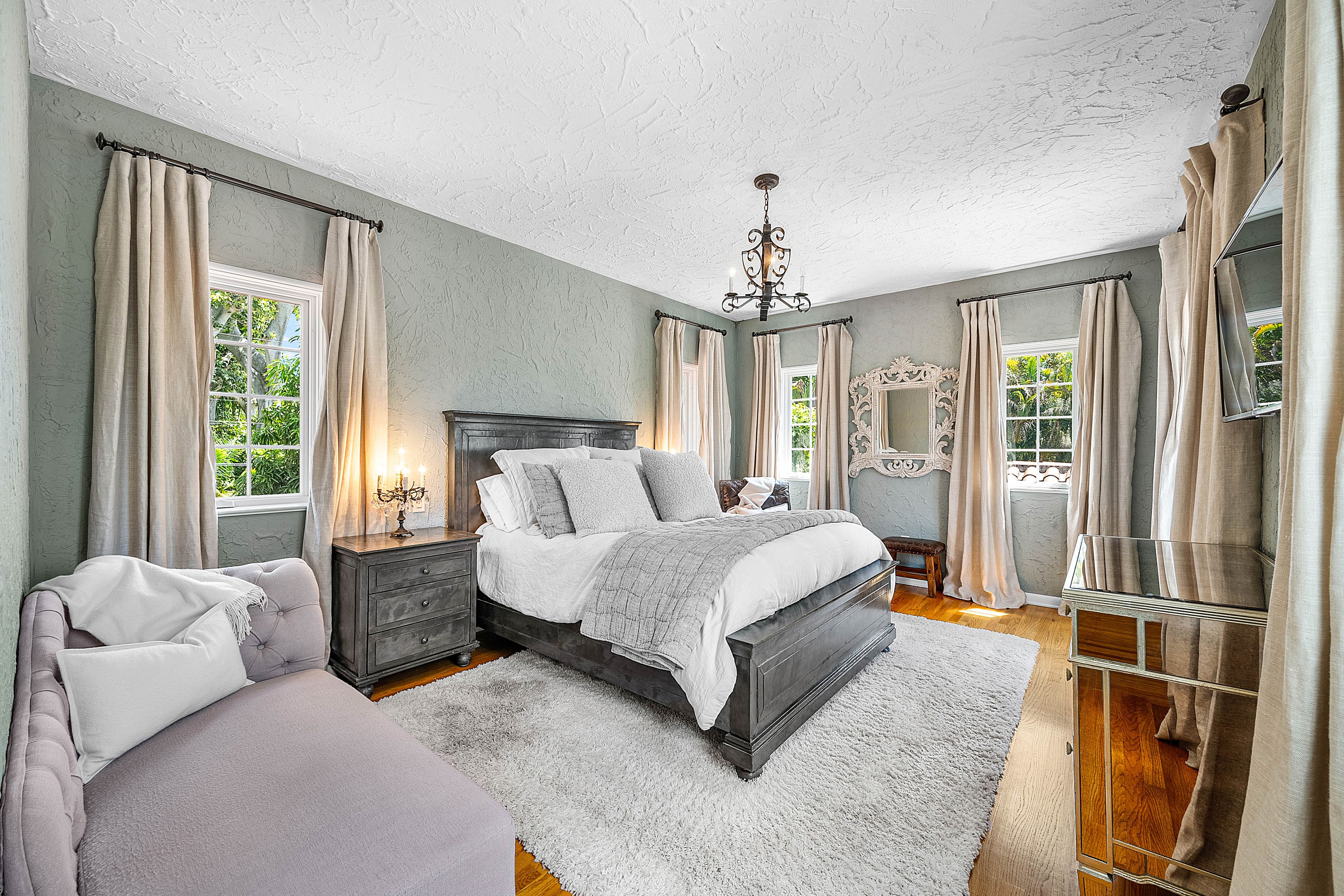  255 Cordova Road - 物件實景