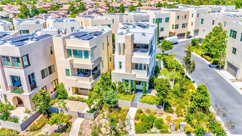 Irvine, California, 92618, United States, 3 Bedrooms Bedrooms, ,4 BathroomsBathrooms,Residential,For Sale,1987840