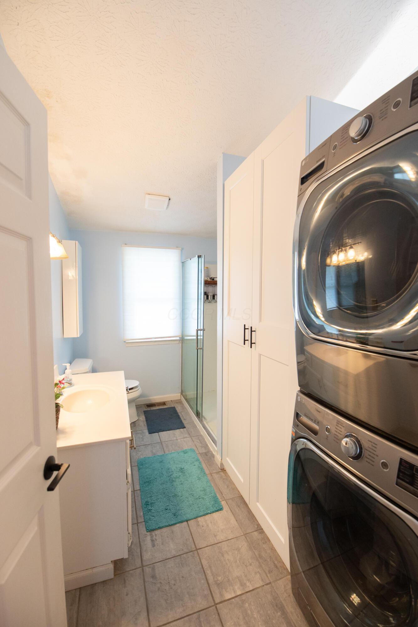 Baltimore, Ohio, 43105, United States, 4 Bedrooms Bedrooms, ,4 BathroomsBathrooms,Residential,For Sale,1901786