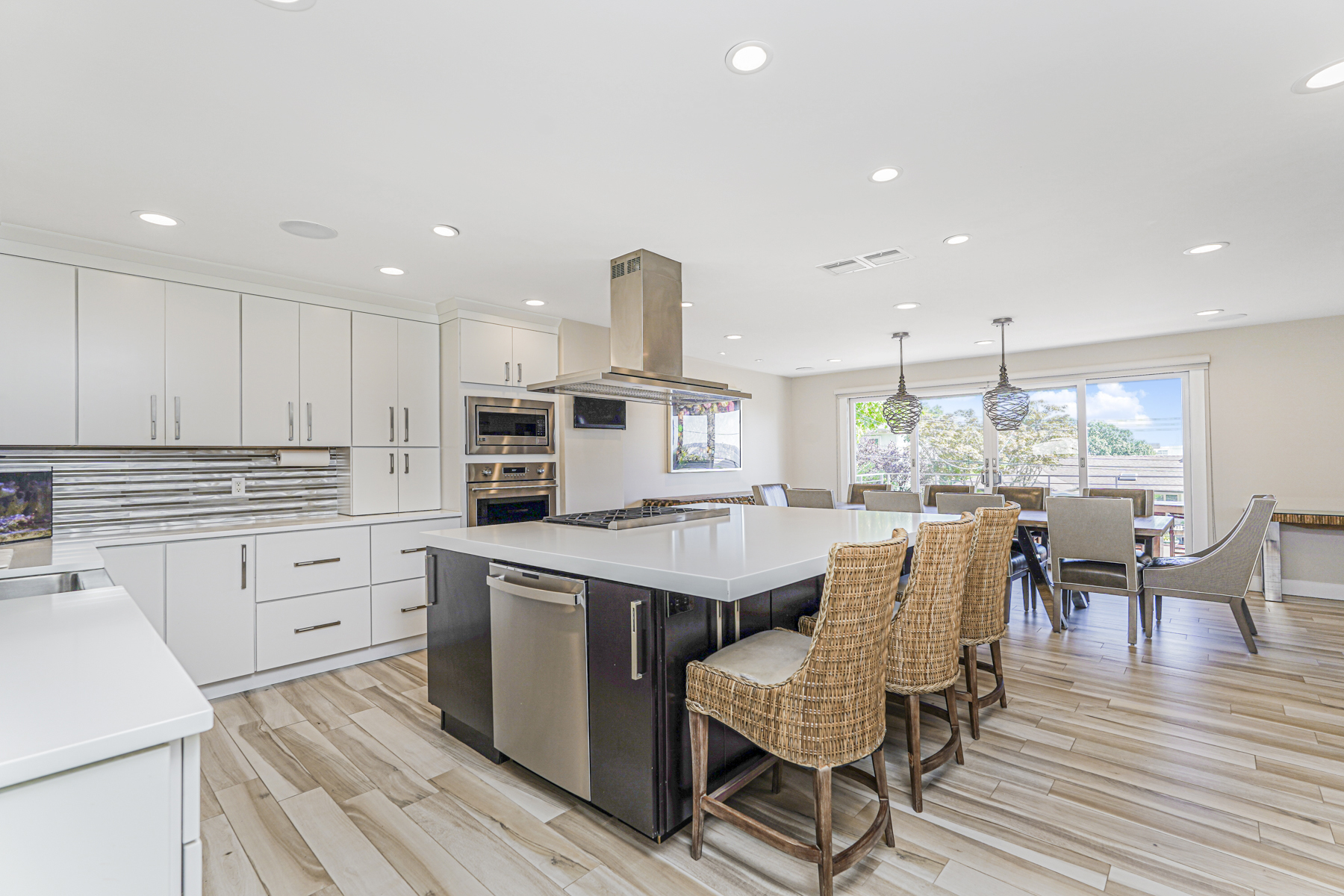 Staten Island, New York, 10304, United States, 4 Bedrooms Bedrooms, ,4 BathroomsBathrooms,Residential,For Sale,1949787