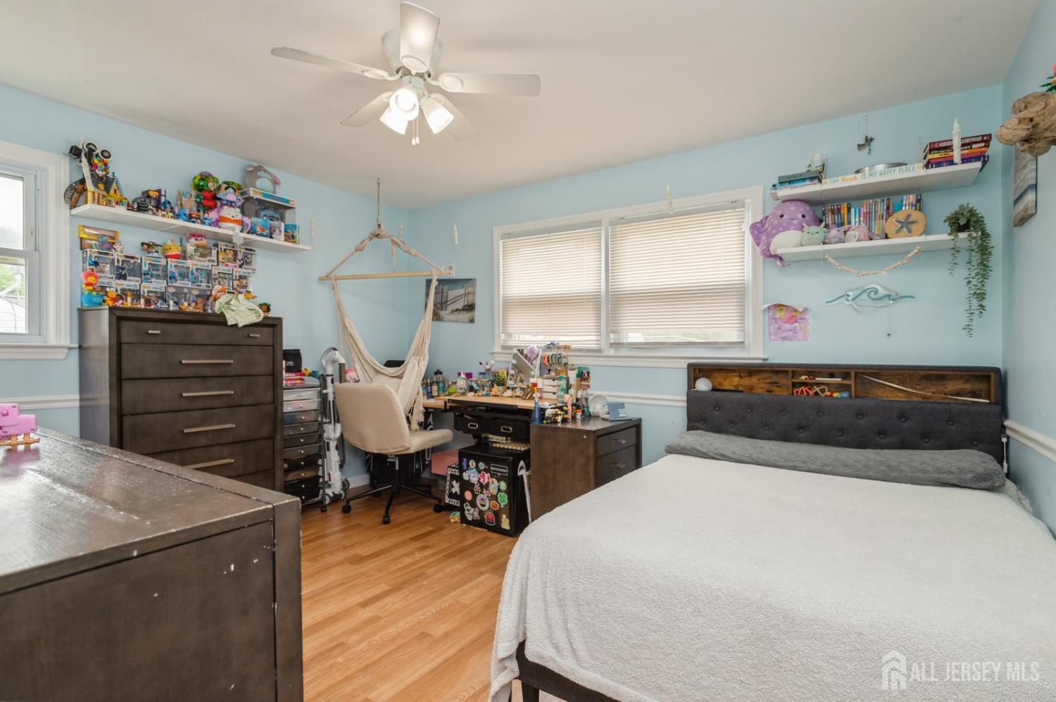 Spotswood, New Jersey, 08884, United States, 3 Bedrooms Bedrooms, ,2 BathroomsBathrooms,Residential,For Sale,1856580