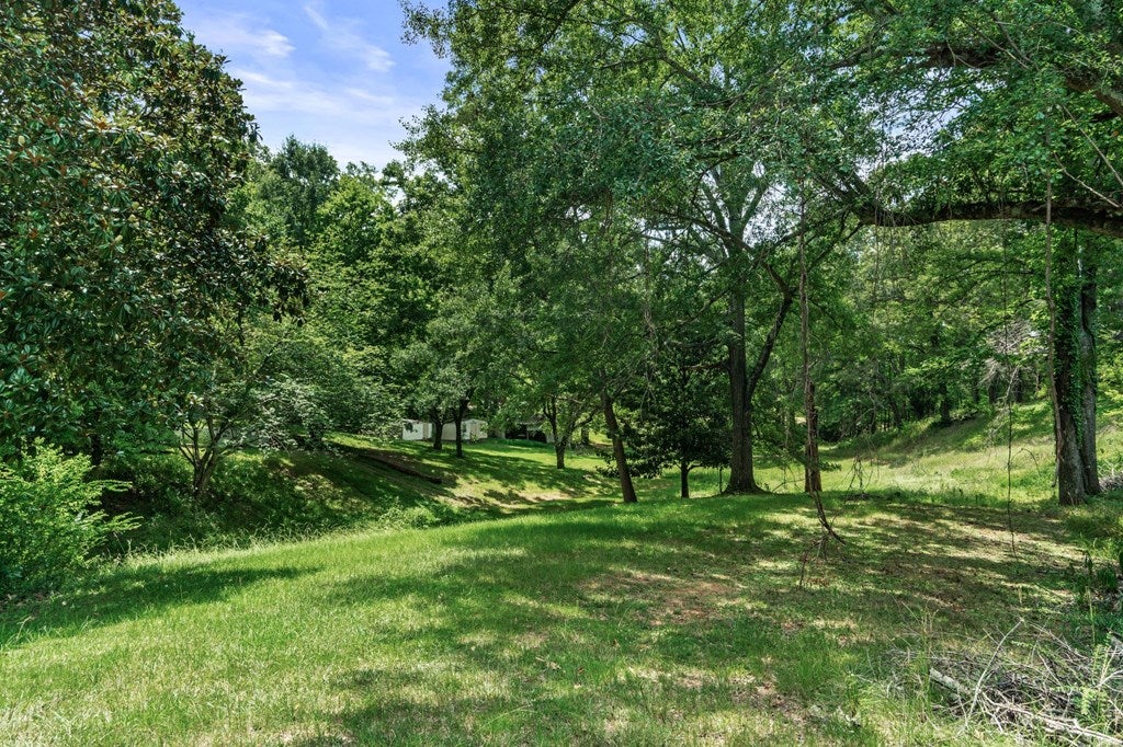 OXFORD, Mississippi, 38655, United States, 3 Bedrooms Bedrooms, ,3 BathroomsBathrooms,Residential,For Sale,1903883