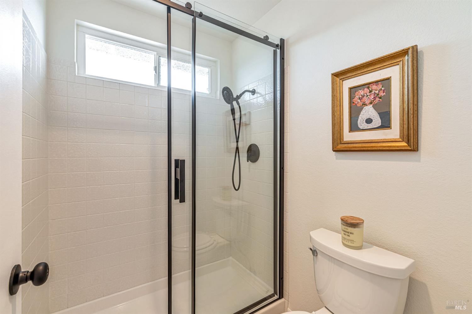 Vallejo, California, 94589, United States, 4 Bedrooms Bedrooms, ,3 BathroomsBathrooms,Residential,For Sale,1934272