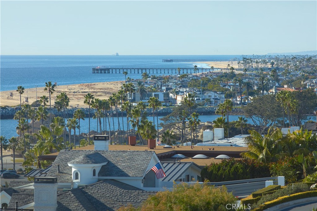 Corona del Mar, California, 92625, United States, 4 Bedrooms Bedrooms, ,3 BathroomsBathrooms,Residential,For Sale,1695491