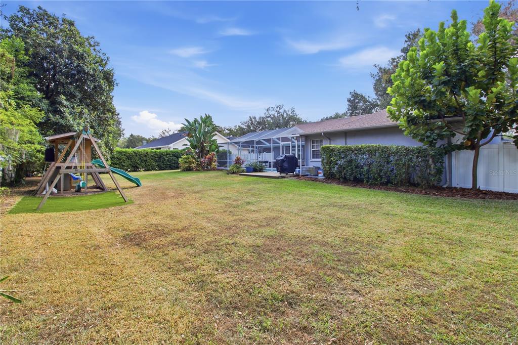 Lakeland, Florida, 33810, United States, 3 Bedrooms Bedrooms, ,2 BathroomsBathrooms,Residential,For Sale,1999879