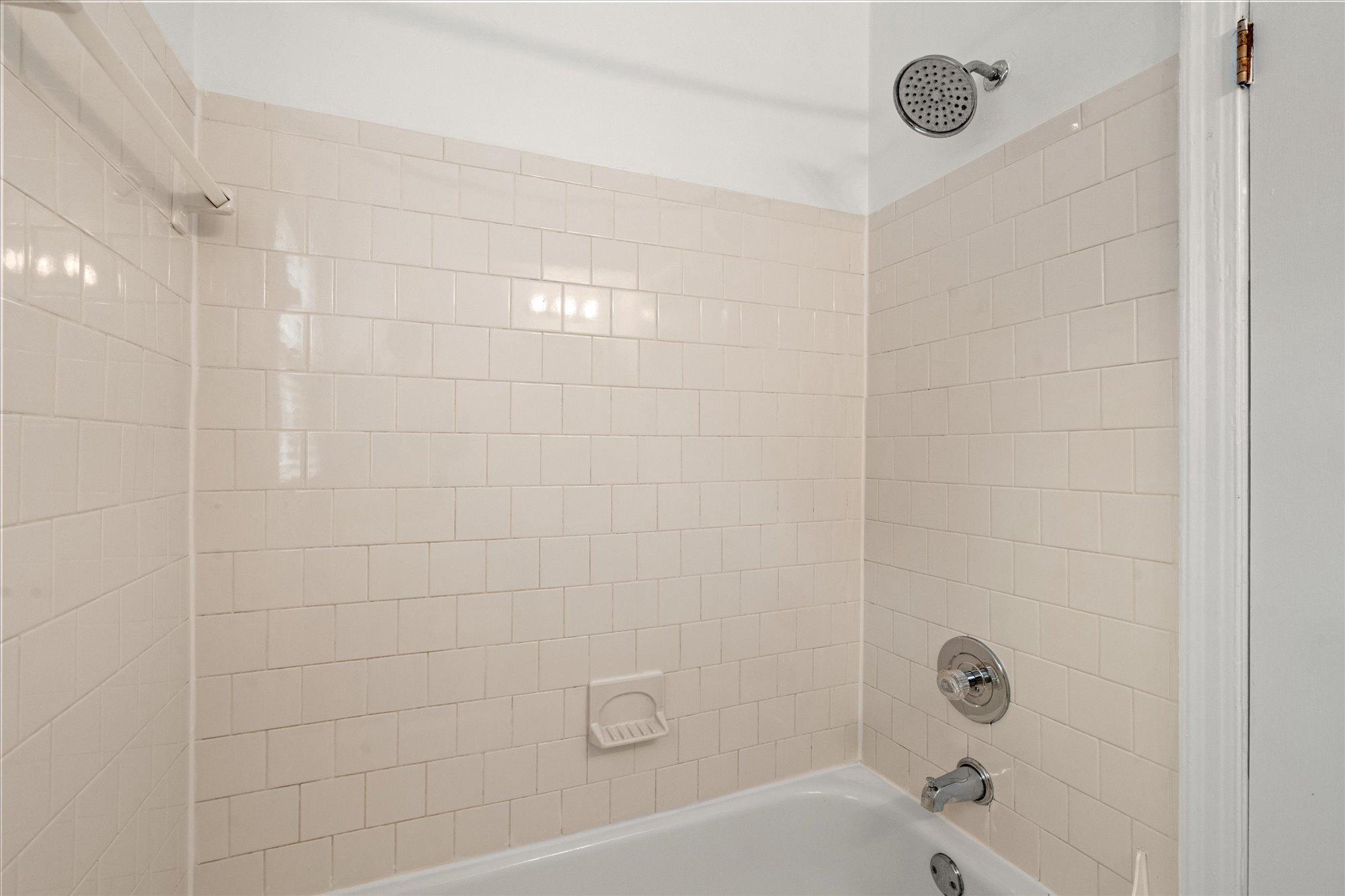  1600 S Barton Street, Arlington, VA, 22204 - 物件實景