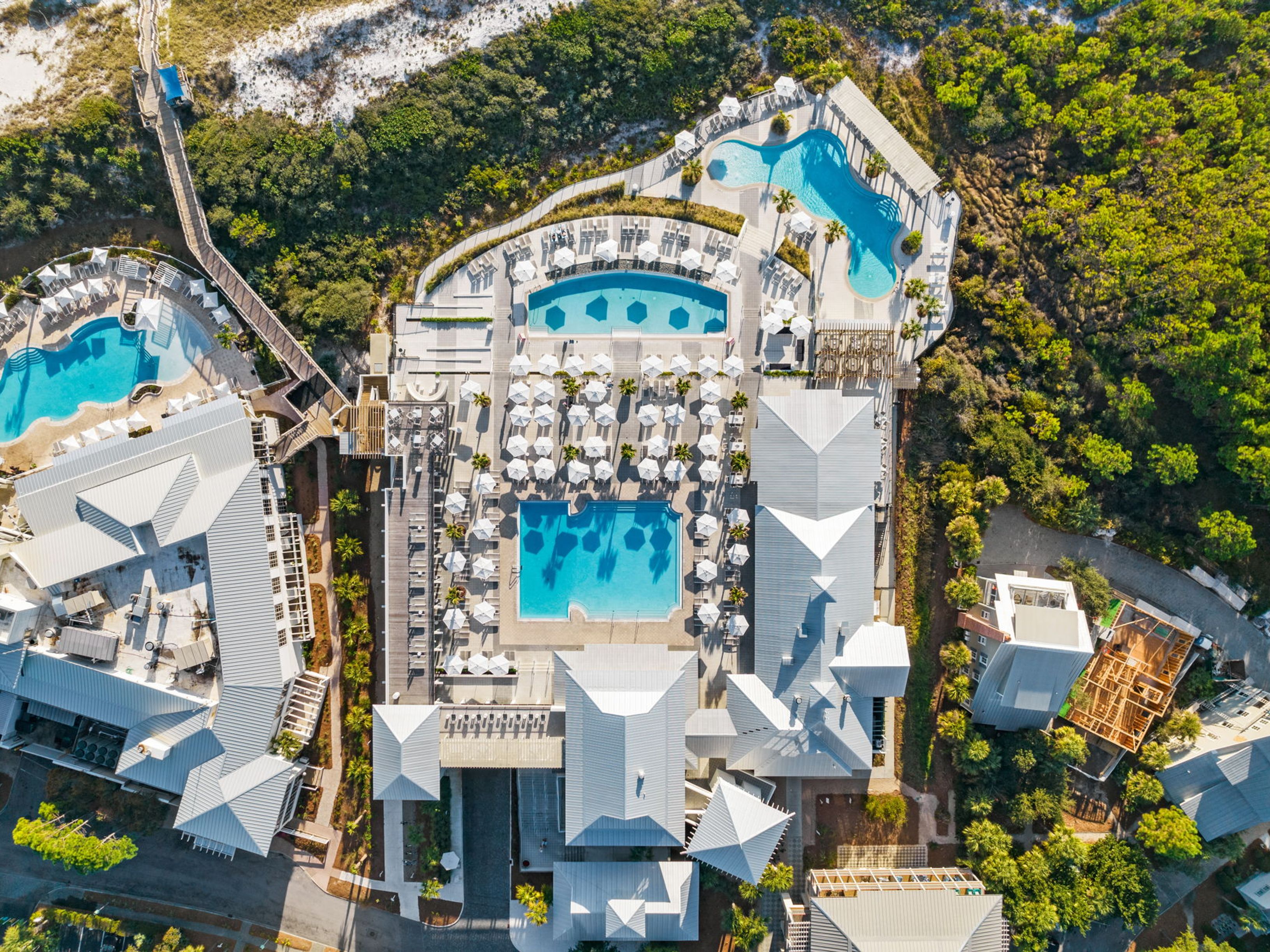  Refined Coastal Luxury With Private Pool And WaterColor Amenities - 物件實景