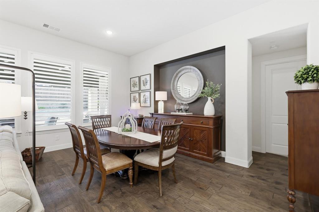 Little Elm, Texas, 75068, United States, 4 Bedrooms Bedrooms, ,4 BathroomsBathrooms,Residential,For Sale,1985757