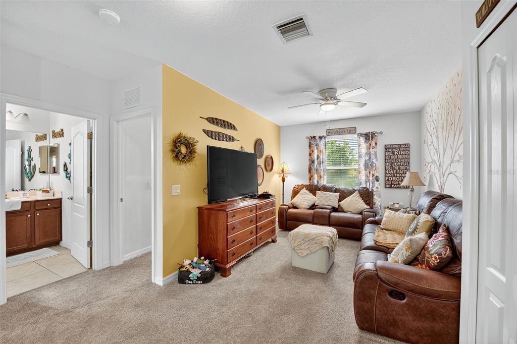 Venice, Florida, 34293, United States, 3 Bedrooms Bedrooms, ,3 BathroomsBathrooms,Residential,For Sale,1895791