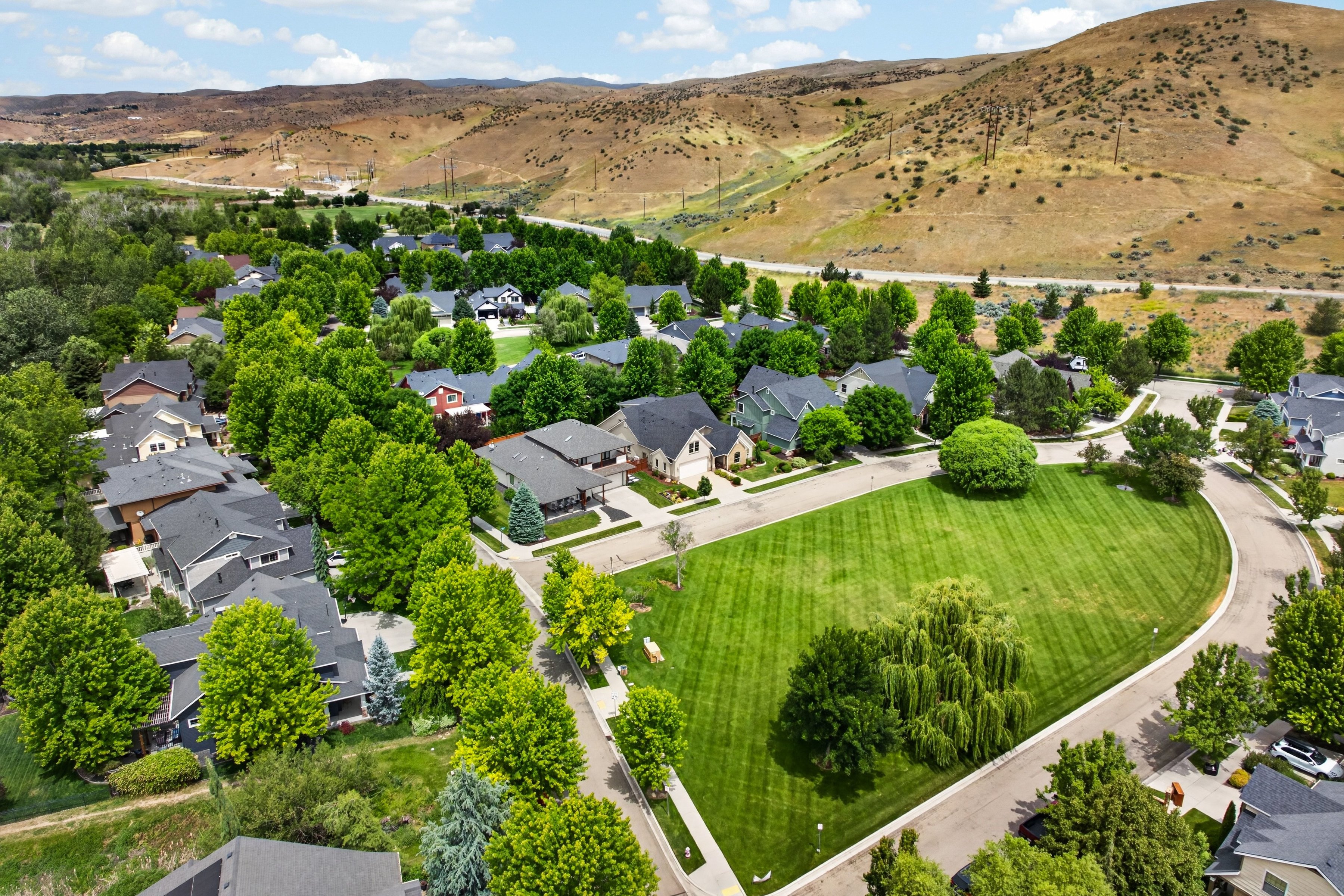  Custom Hidden Springs Estate with Private Casita & ResortStyle Backyard - 物件實景