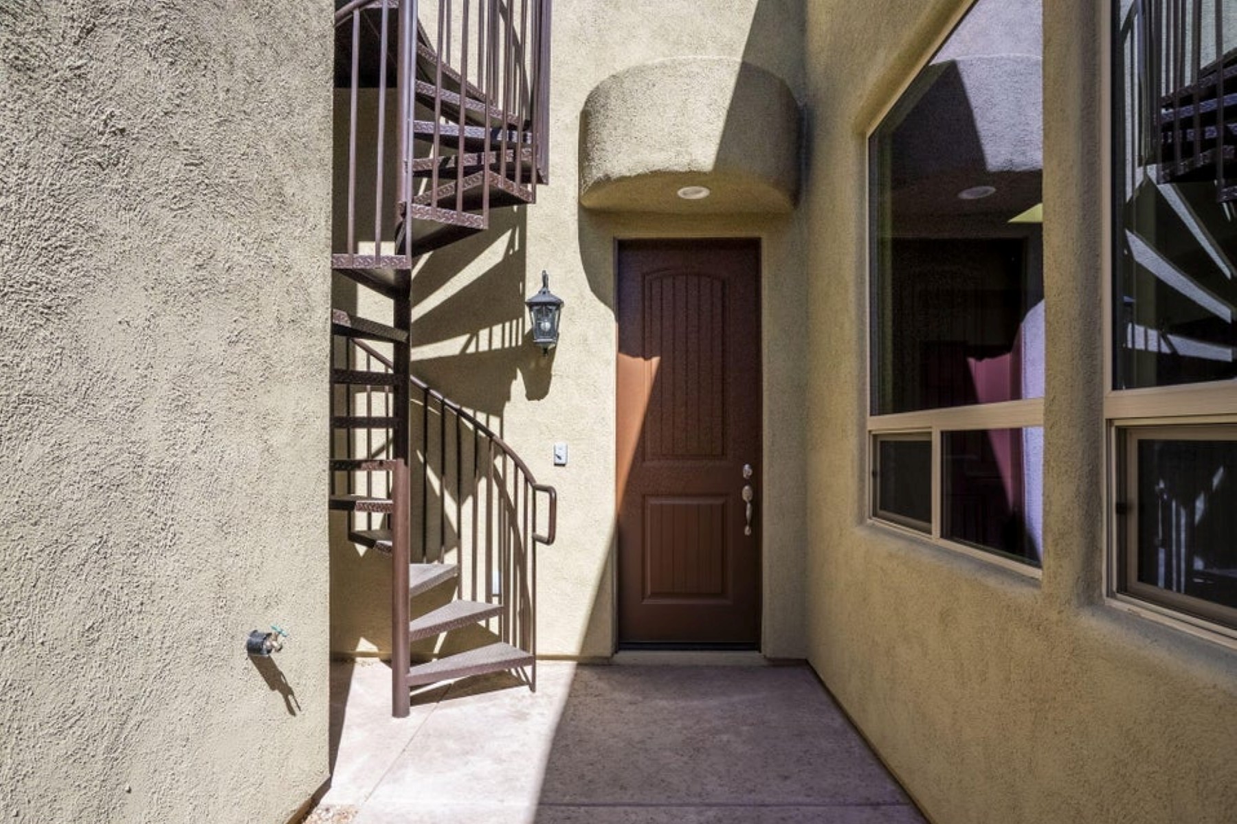  1605 Golden Gate Way¦Nogales, AZ - 物件實景