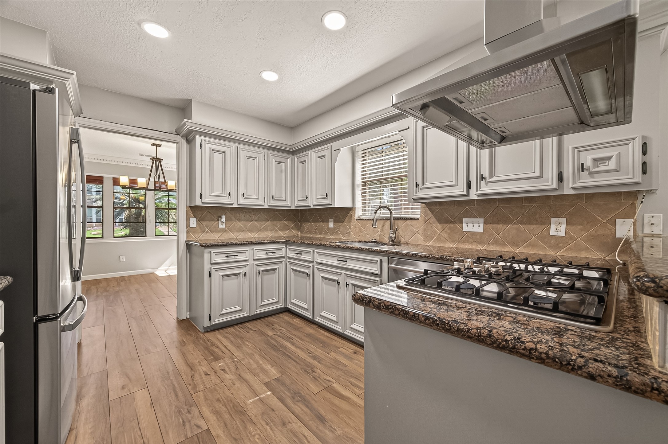  5323 Mulberry Grove Drive - 物件實景