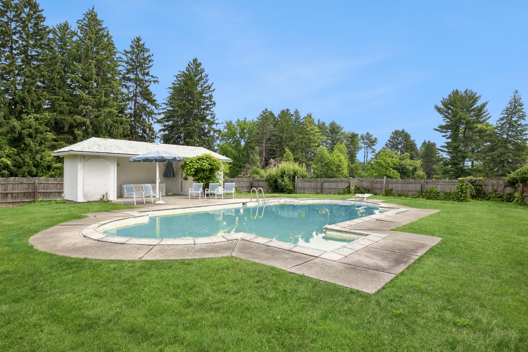  A Once-In-A-Generation New Vernon Property - 物件實景