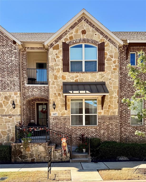 Flower Mound, Texas, 75028, United States, 3 Bedrooms Bedrooms, ,3 BathroomsBathrooms,Residential,For Sale,1978498