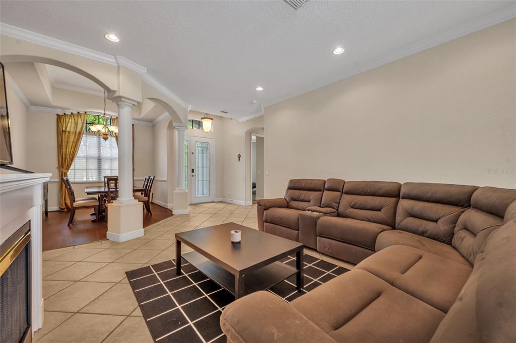 Orlando, Florida, 32832, United States, 4 Bedrooms Bedrooms, ,4 BathroomsBathrooms,Residential,For Sale,1901368