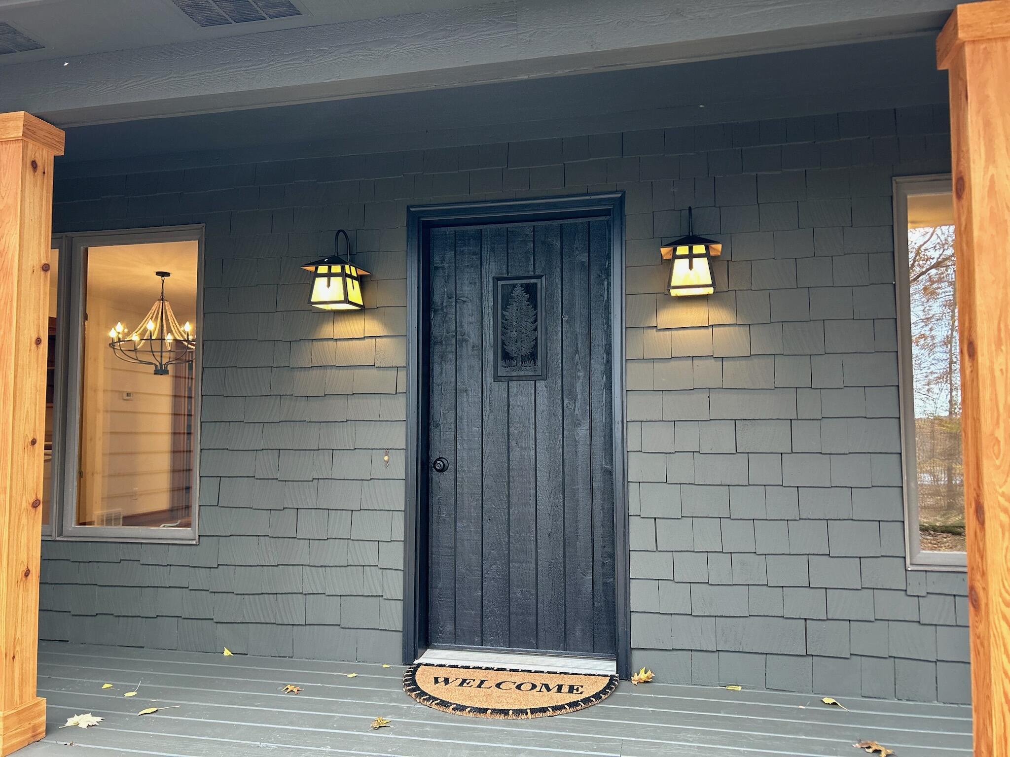 Lowell, Michigan, 49331, United States, 2 Bedrooms Bedrooms, ,2 BathroomsBathrooms,Residential,For Sale,1987591