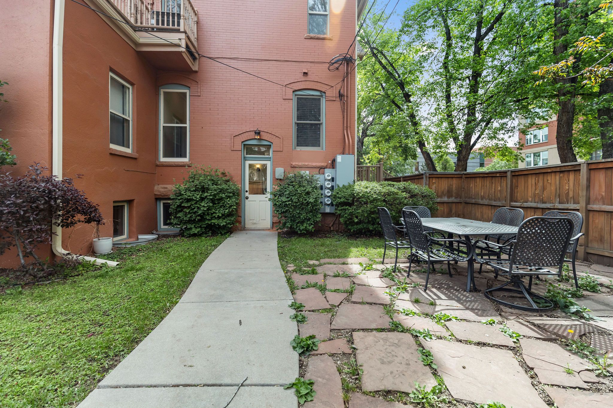  Rare opportunity to own on one of Cheesman Parks most desired blocks - 物件實景