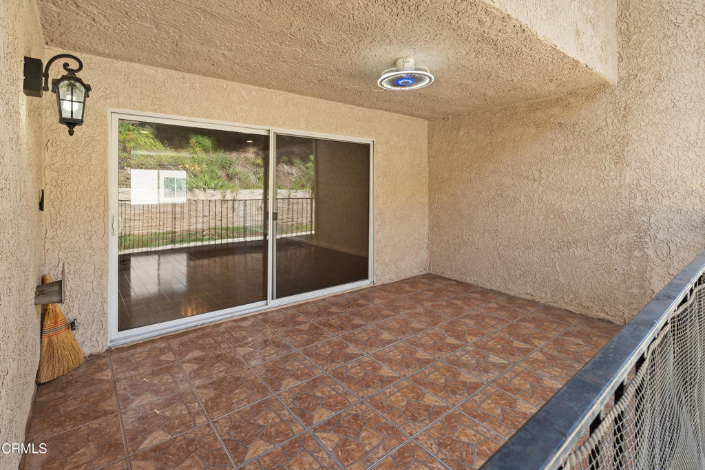 Burbank, California, 91504, United States, 4 Bedrooms Bedrooms, ,3 BathroomsBathrooms,Residential,For Sale,1896667