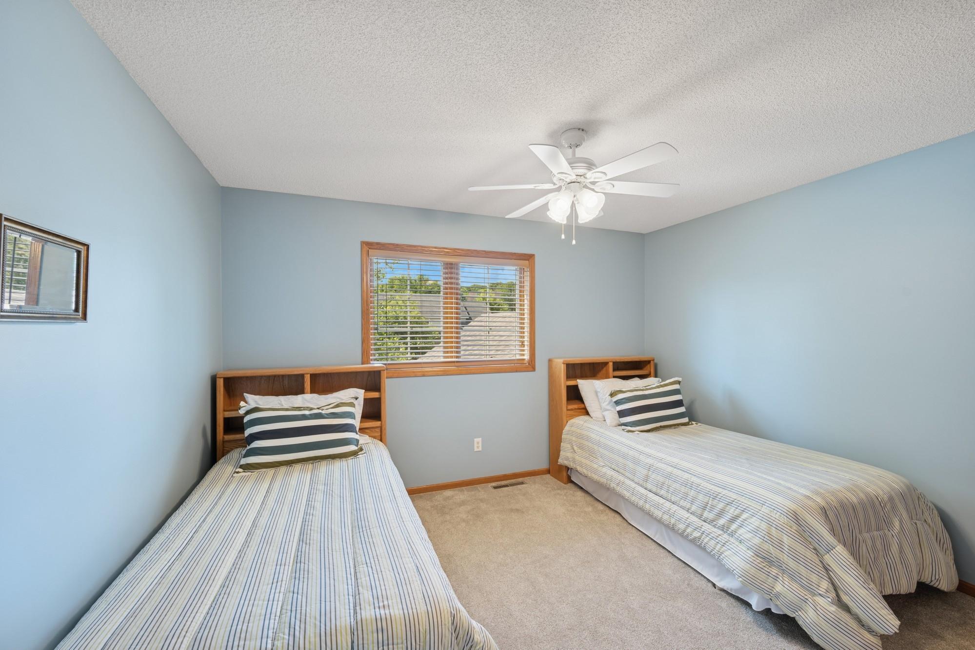 Lakeville, Minnesota, 55044, United States, 5 Bedrooms Bedrooms, ,4 BathroomsBathrooms,Residential,For Sale,1901941