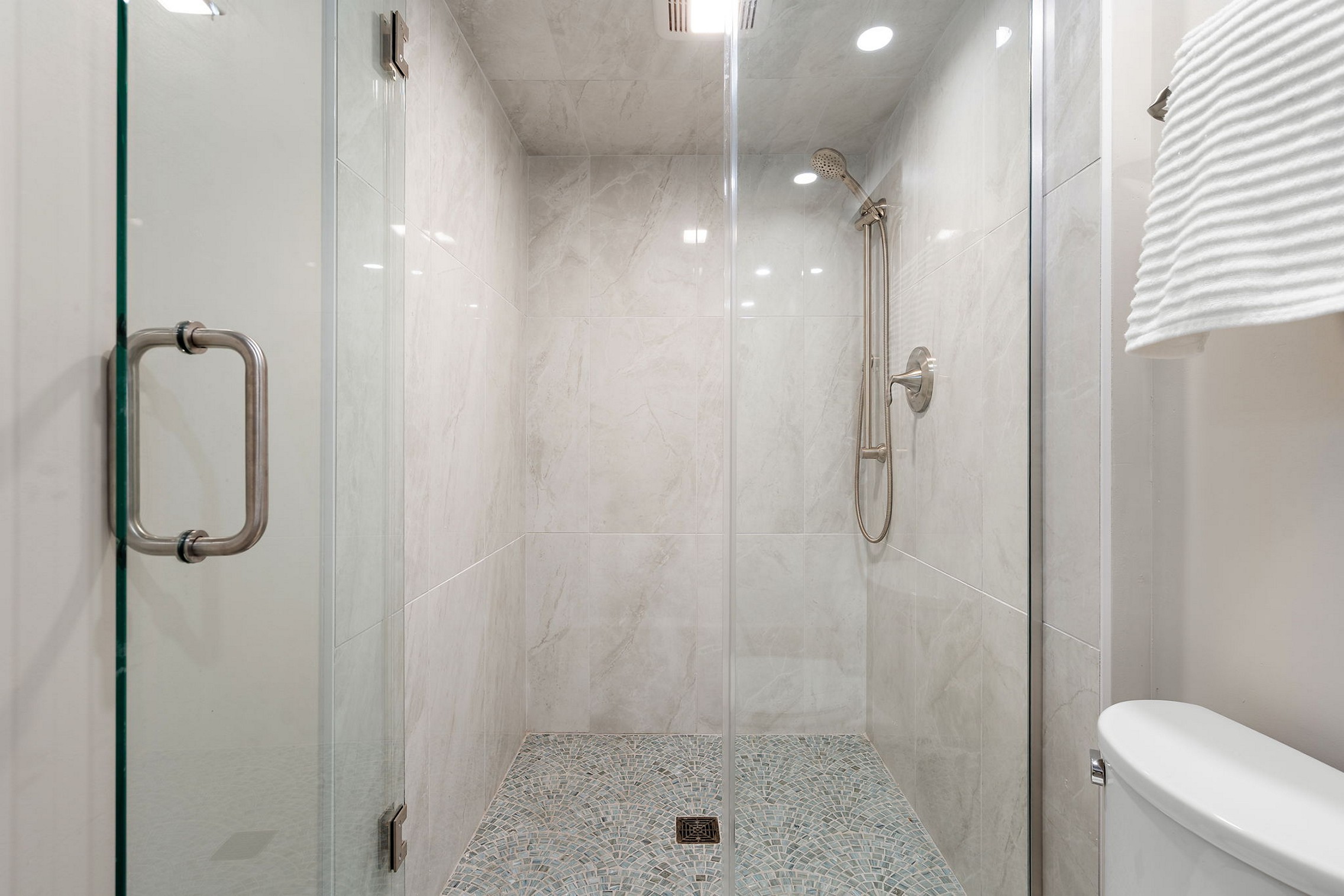  Transformed Ranch on Lake Michigan Shoreline - 物件實景