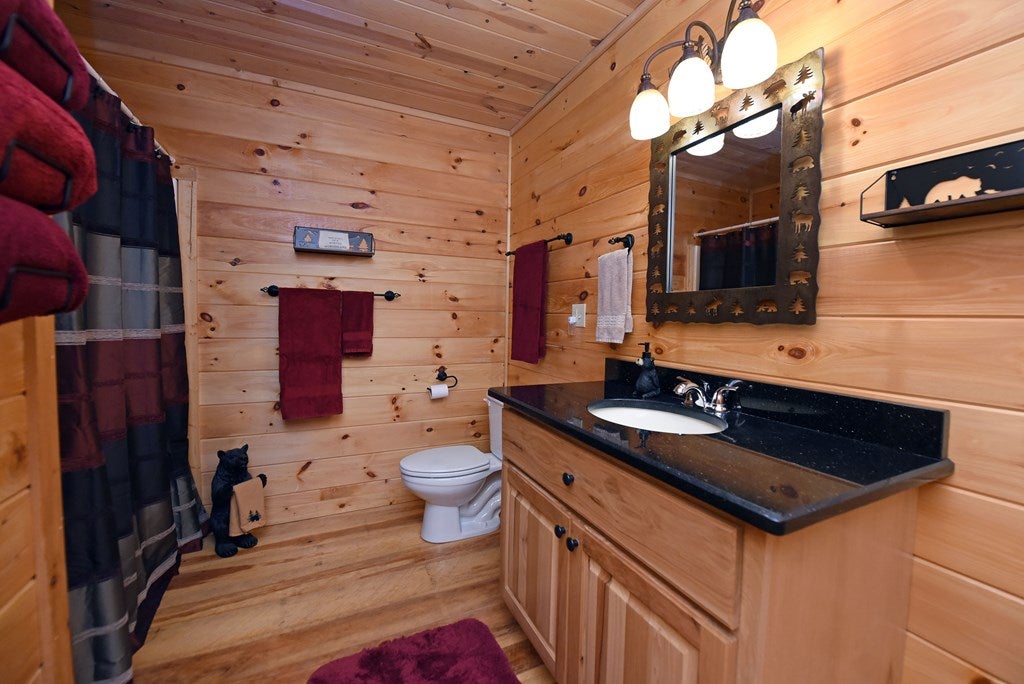 Morganton, Georgia, 30560, United States, 3 Bedrooms Bedrooms, ,3 BathroomsBathrooms,Residential,For Sale,2001916