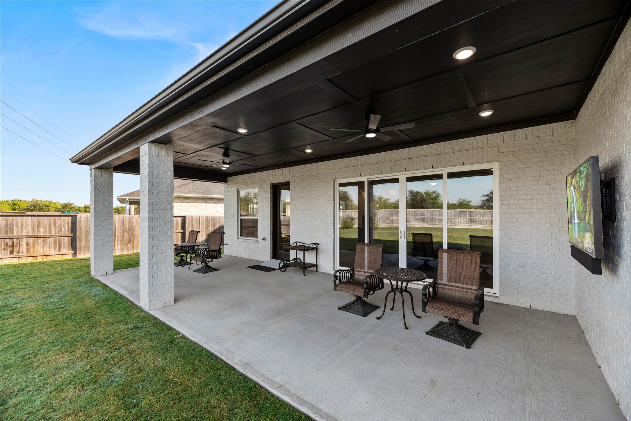 Katy, Texas, 77493, United States, 4 Bedrooms Bedrooms, ,3 BathroomsBathrooms,Residential,For Sale,1988106