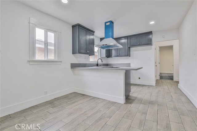 Los Angeles, California, 90002, United States, 3 Bedrooms Bedrooms, ,1 BathroomBathrooms,Residential,For Sale,1937405