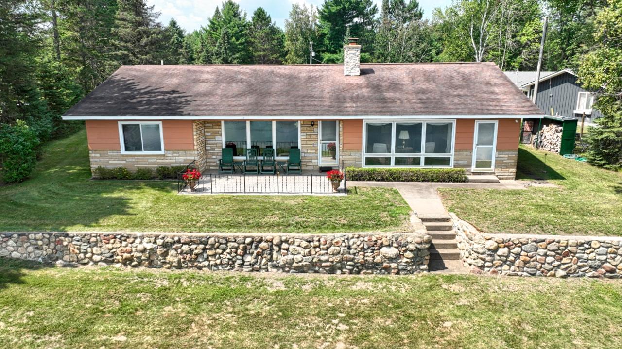 Eagle River, Wisconsin, 54521, United States, 3 Bedrooms Bedrooms, ,2 BathroomsBathrooms,Residential,For Sale,1915623
