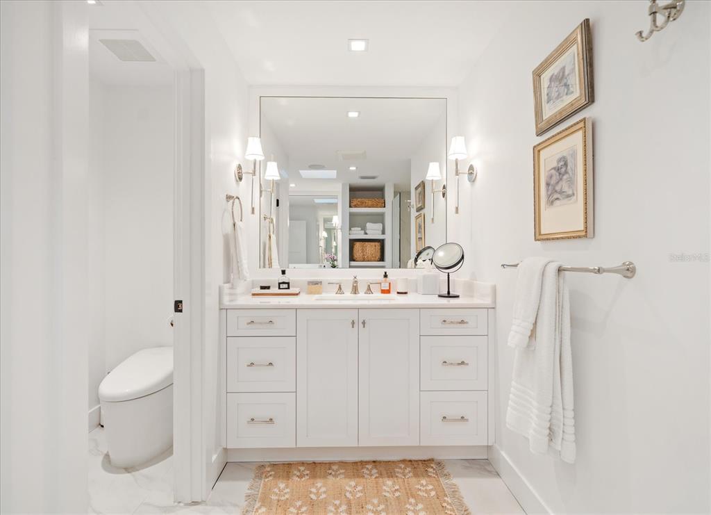 Largo, Florida, 33770, United States, 3 Bedrooms Bedrooms, ,4 BathroomsBathrooms,Residential,For Sale,1989168