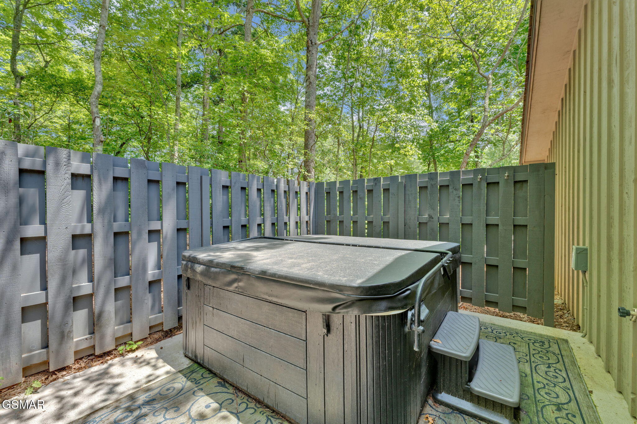 Gatlinburg, Tennessee, 37738, United States, 4 Bedrooms Bedrooms, ,5 BathroomsBathrooms,Residential,For Sale,1921348