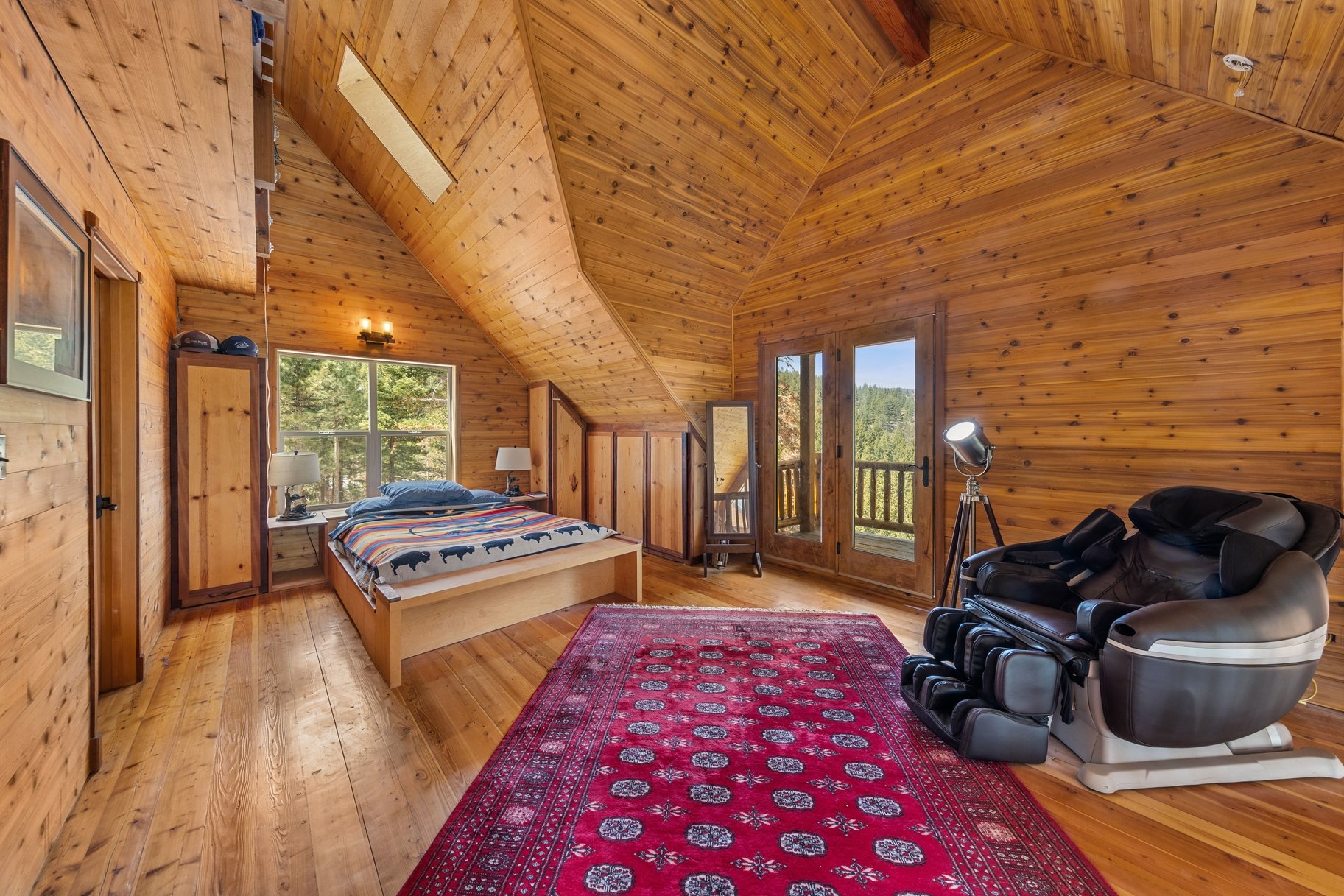  Sierra Sanctuary Lodge on 40 Acres - 物件實景